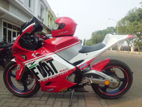 modifikasi vixion 2010 merah  paling bagus