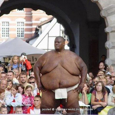 The Heaviest Athlete in the World @ strange world