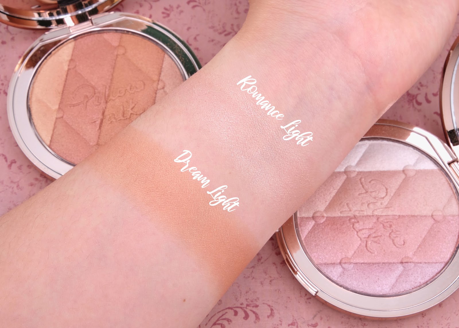 Charlotte Tilbury | Pillow Talk Multi-Glow Highlighter: Review and Swatches