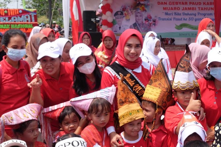  Bunda PAUD Faradillah Zahara Hadiri HAN Dan Gebyar Paud