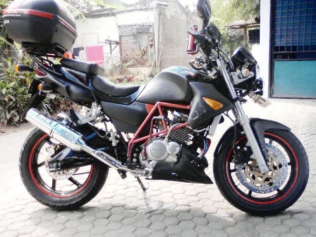 Thunder 125 (Revo Monster) title=