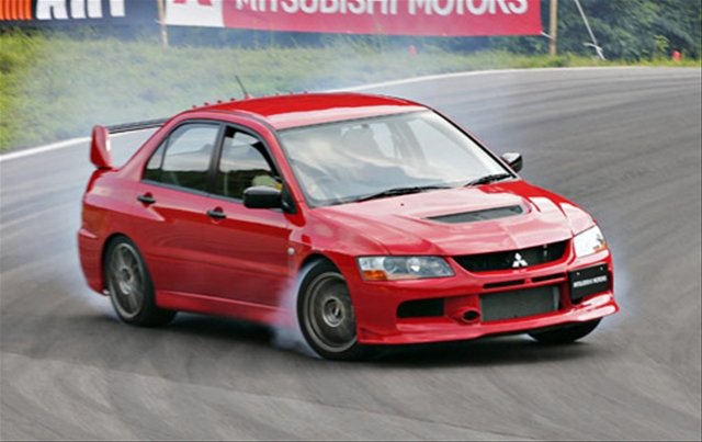 The Mitsubishi Lancer Evo s characteristic rear wing was replaced by 