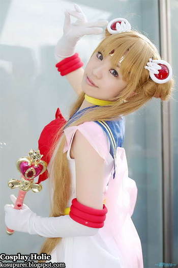 sailor moon supers cosplay - super sailor moon