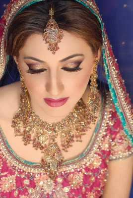 Pakistani Bridal Makeup Collection 2011-12