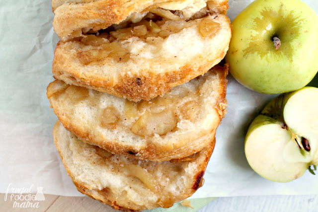 Sweet apples, mild cheddar, warm spices, & a touch of maple sweetness come together perfectly in this easy to make Apple Cheddar Pull-Apart Bread.