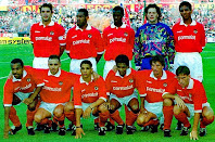 Sport Lisboa e BENFICA - Lisboa, Portugal - Temporada 1995-96 - En esta temporada, el Benfica, tras quedar 3º en la Liga, perdió la final de Copa con el Boavista por 3 goles a 2