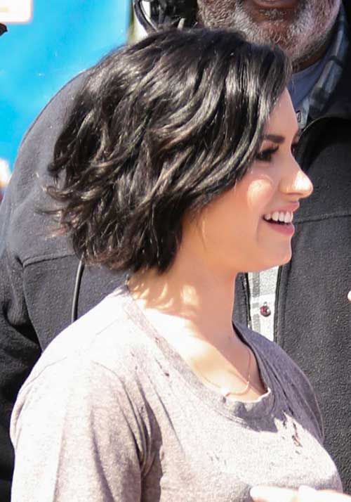 cute short hairstyles for thick hair