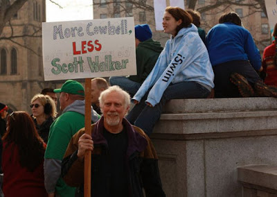 Best Protest Signs At The Wisconsin Capitol Seen On lolpicturegallery.blogspot.com