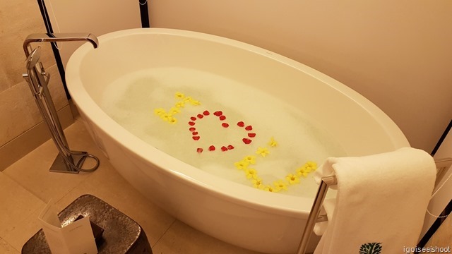 special turn-down service delivered by the housekeeping team at Banyan Tree Lang Co. Artistic work with flower petals