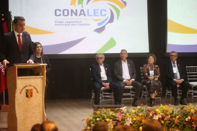 Cícero Lucena participa do I Encontro Paraibano de Câmaras Municipais