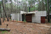 Casa XS Rustic Concrete Cottage Design with Minimal Maintenance