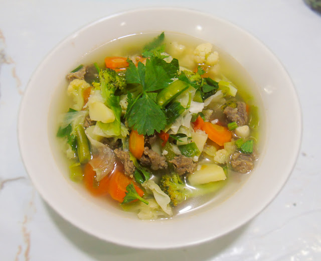 Sop Daging Sapi variasi Sayur Kuah Bening tanpa Bumbu Masak B