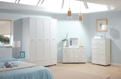 white bedroom furniture