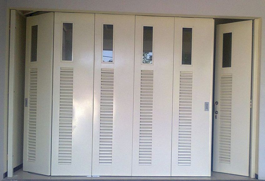 pintu aluminium garasi 1
