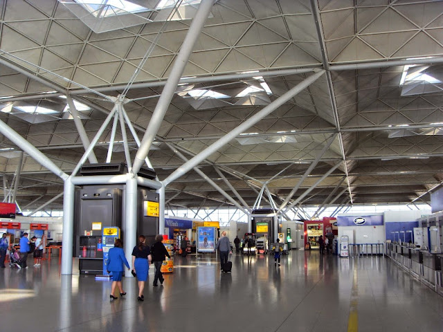 Terminal del Aeropuerto de Stansted | Norman Foster | Estructura modular