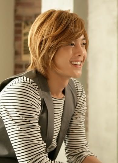 Sekedar InFO: Hairstyle Ala Artis Korea Kim Hyung Joong