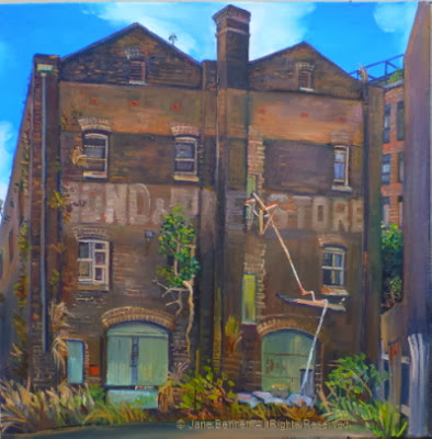 Plein air oil painting of dilapidated bond store in Pyrmont  by industrial heritage artist Jane Bennett