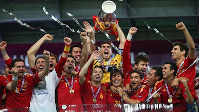 spanyol-sang-juara-euro-2012-di-polandia-ukraina