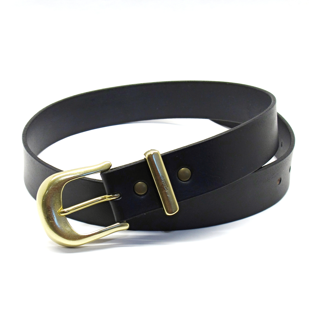 CALEE "Plain leather belt" Price：21,600yen