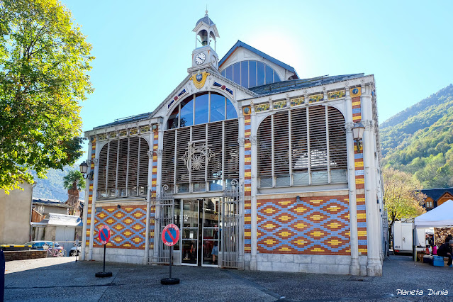 Bagnères-de-Luchon‎