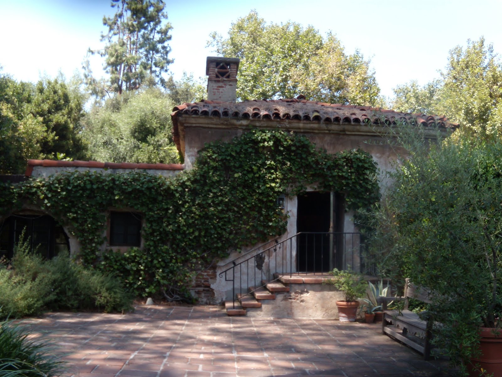 Ye Olde Mill - Touring San Marino's Old Mill - La Explorer