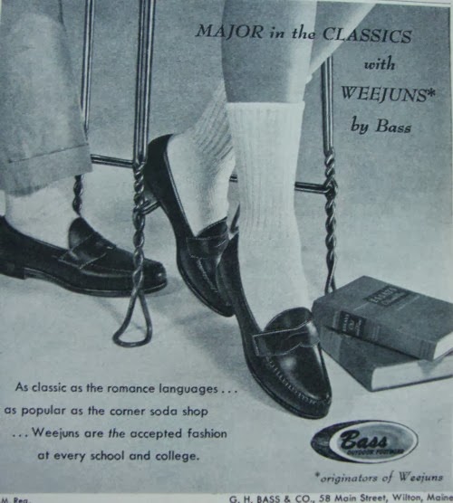 Flashback Summer:  Let's Talk Flats- 1940s, 1950s vintage flat shoes