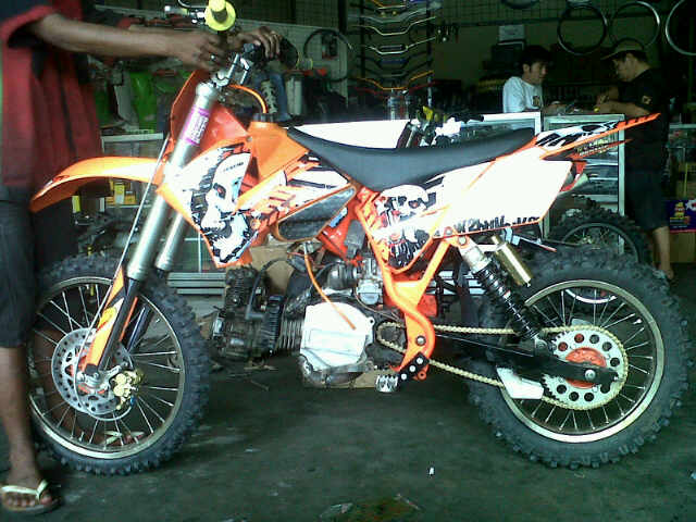  Modifikasi  motor untuk adventure grasstrack