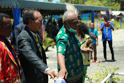 Abraham Imbiri Resmikan Gedung Klasis, GPDP Waropen Siap Sukseskan Sidang Sinode GKI Tanah Papua