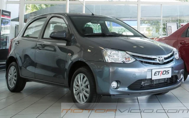 carro Etios Toyota 2014