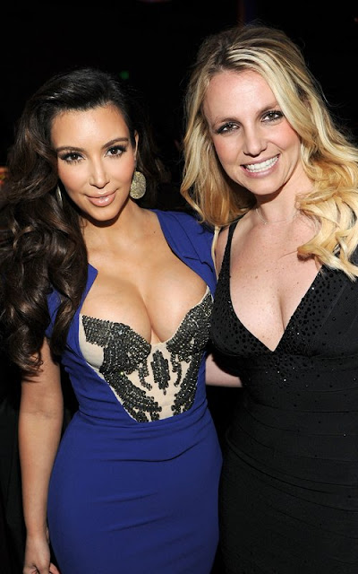 Kim Kardashian Dazzles At Clive Davis' Pre-GRAMMY Gala