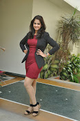 Nanditha raj latest glam pics-thumbnail-5
