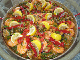 paella with clams and shrimp