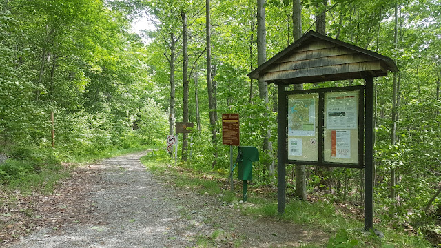 Point de départ vers le Sentier des Crêtes