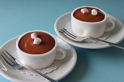 Cupcake Na Forma De Xicara De Chocolate Quente