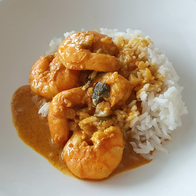 Sri Lankan prawn curry