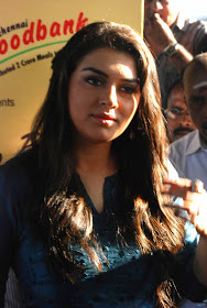 hansika at chennai food bank