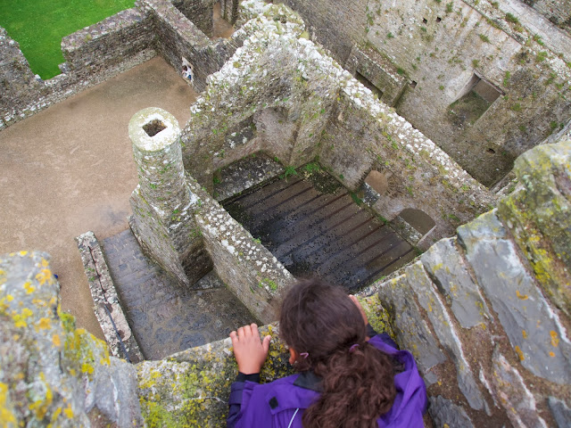 Pembroke, castle, expat, travel, Wales