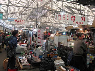 http://vietsukino.blogspot.com/2012/12/perbedaan-orang-jepangkorea-dan-china.html