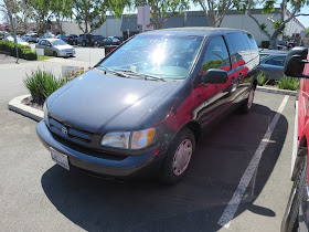 2000 Toyota Sienna with new auto paint and color change