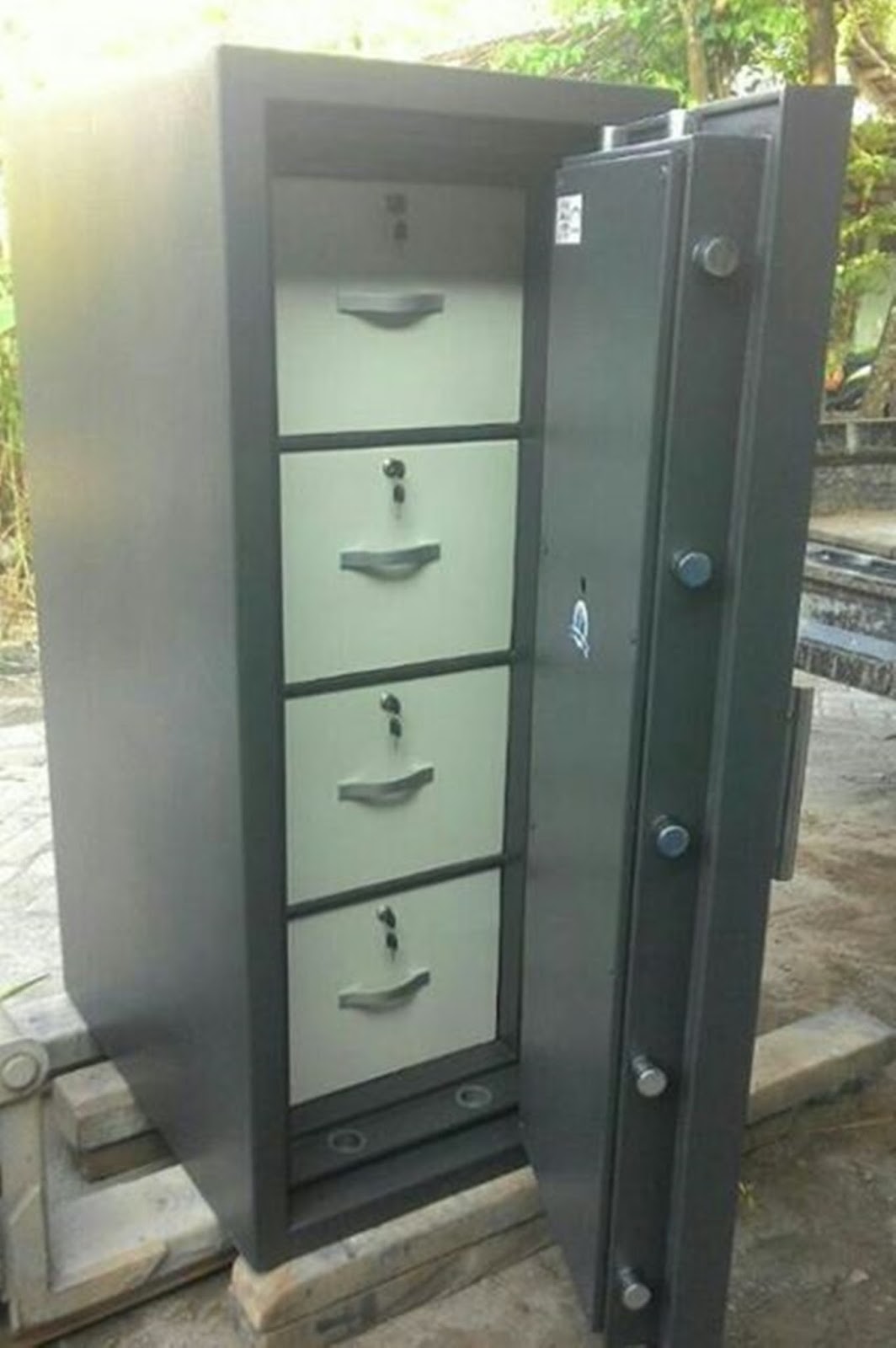 Brankas Murah Jatim Brankas Filling  Cabinet  Chaisar 