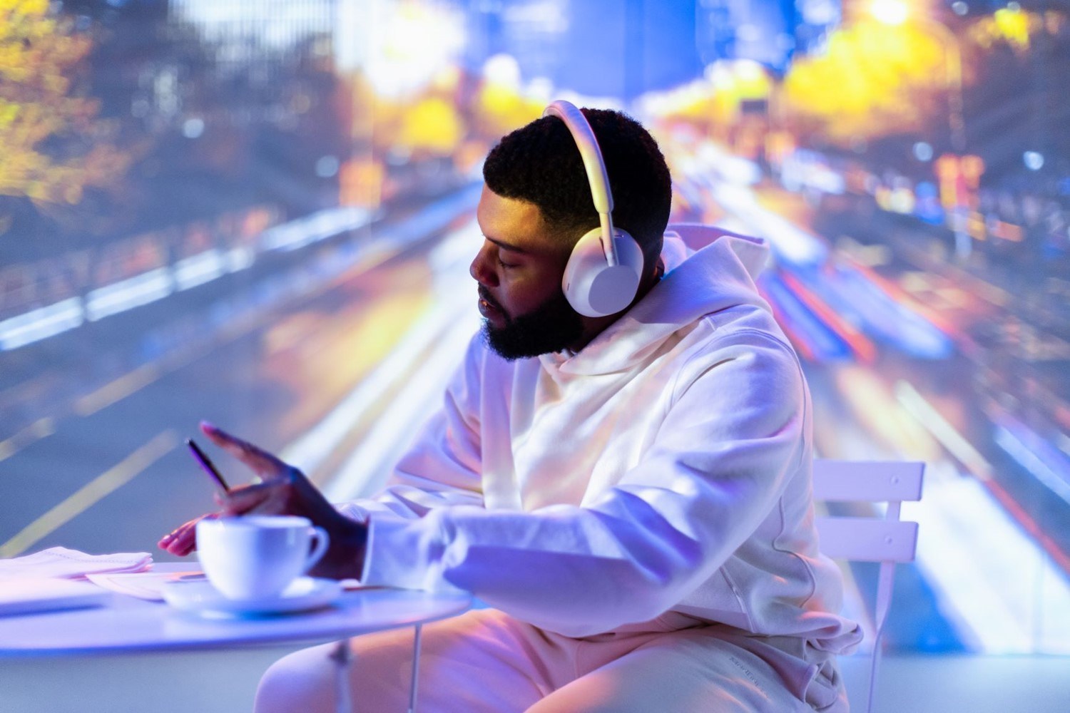 Sony Electronics Unveils New Immersive Listening Experience with Newest Industry-leading Noise Canceling WH-1000XM5 Headphones