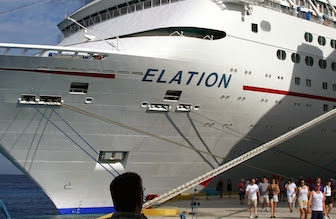 Detienen en Cozumel a presunto pedófilo: arribó en el Crucero Carnival Elation