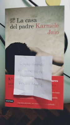 Portada del libro más papelito diciendo que los Reyes Magos lo han comprado en la tienda del barrio