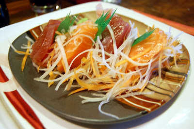 Stitch and Bear - Tippenyaki - Tuna and salmon sashimi