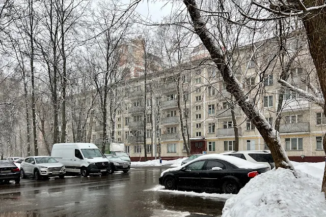 улица Коштоянца, дворы