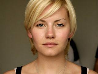 Free wallpapers without watermarks of Elisha Cuthbert at Fullwalls.blogspot.com