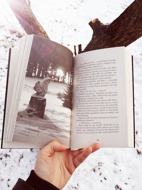 książka i zima