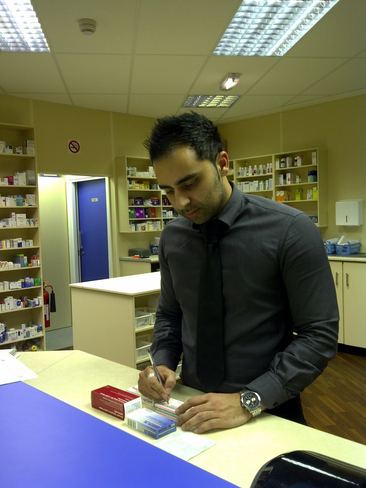 community pharmacist  role