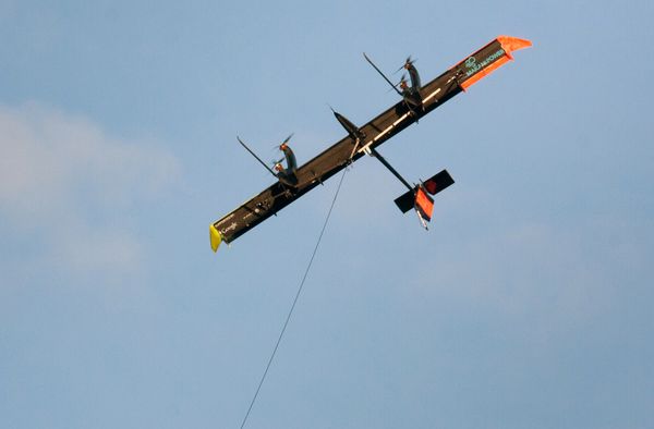 Pictures: Flying Wind Turbines Reach for High-Altitude Power