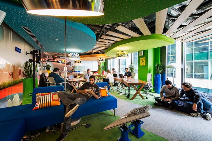 Themed resting room in Google office in Dublin 